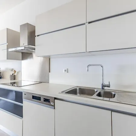 Sea View New Built Near Kartal Coast *