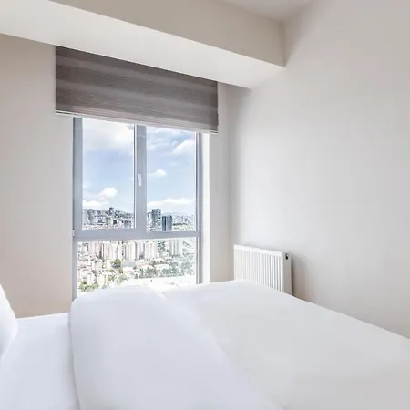 Sea View New Built Near Kartal Coast Apartment Istanbul
