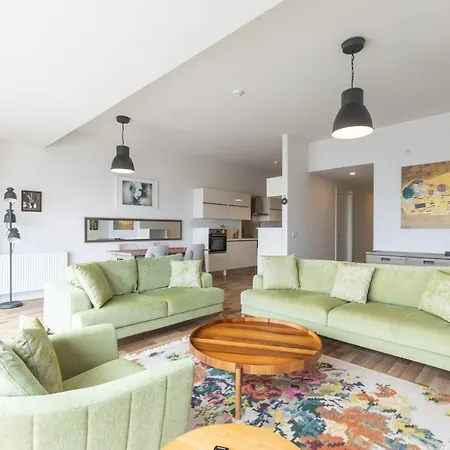 Sea View New Built Near Kartal Coast Apartament