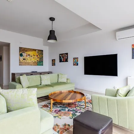 Sea View New Built Near Kartal Coast Apartment